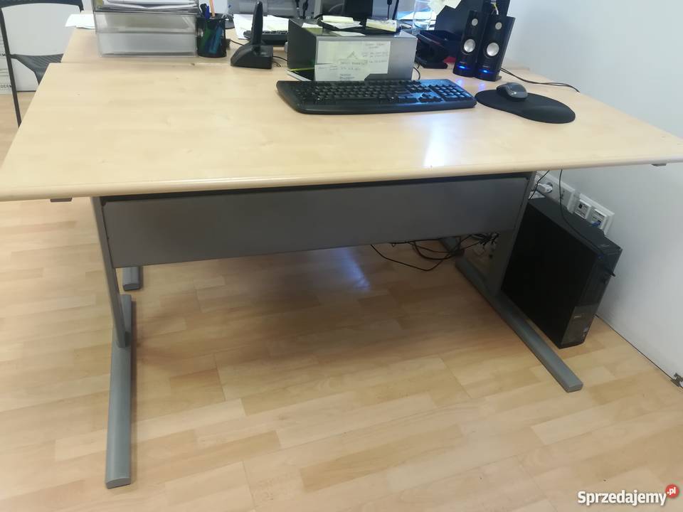 Regały BILLY Ikea wyprzedaż mebli biurowych