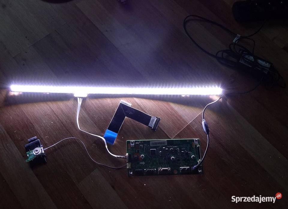 Samsung 27 CF591 elektronika ze środka plus LED