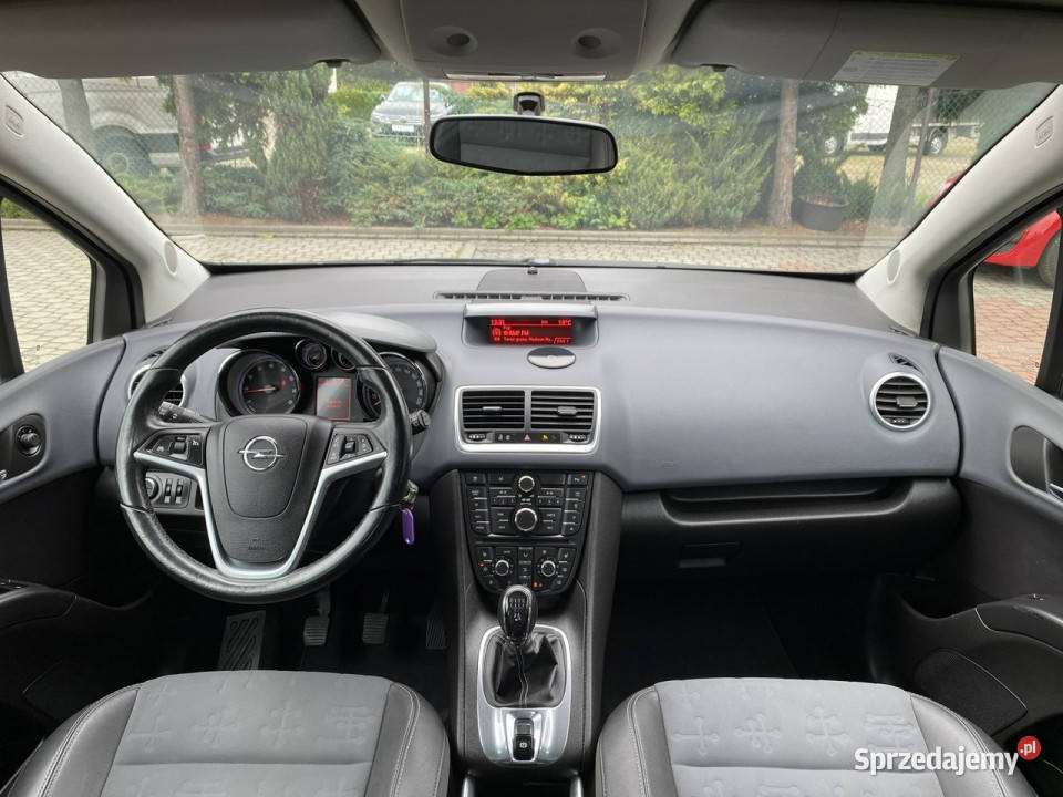Opel Meriva Rezerwacja II 2010 śląskie Tarnowskie Góry