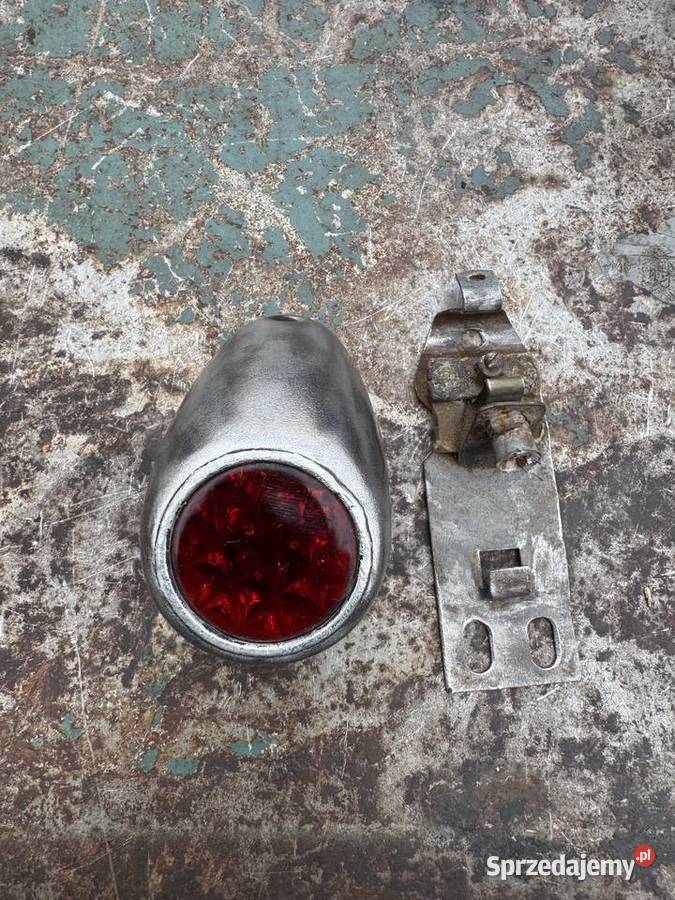 Iz49 oryginalna lampka STOP Tylna