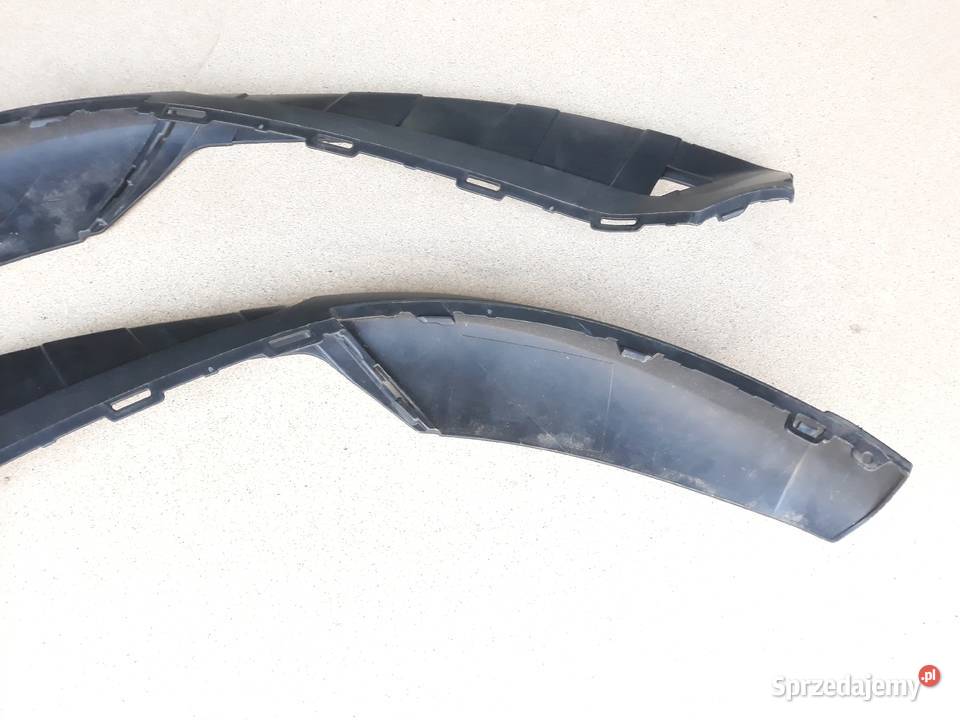 PORSCHE TAYCAN CROSS SPOILER ZDERZAKA LEWY PRZÓD Międzychód