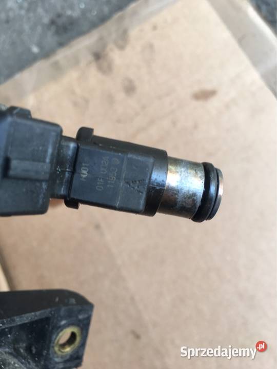 Listwa wtryskowa wtryski Citroen c3 14 8v Chojnice sprzedam
