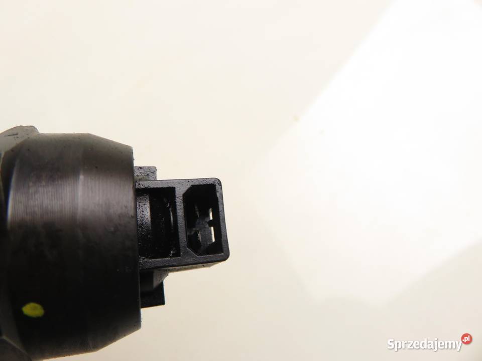 POMPOWTRYSKIWACZ VW PASSAT B5 19 TDI 038130073AJ