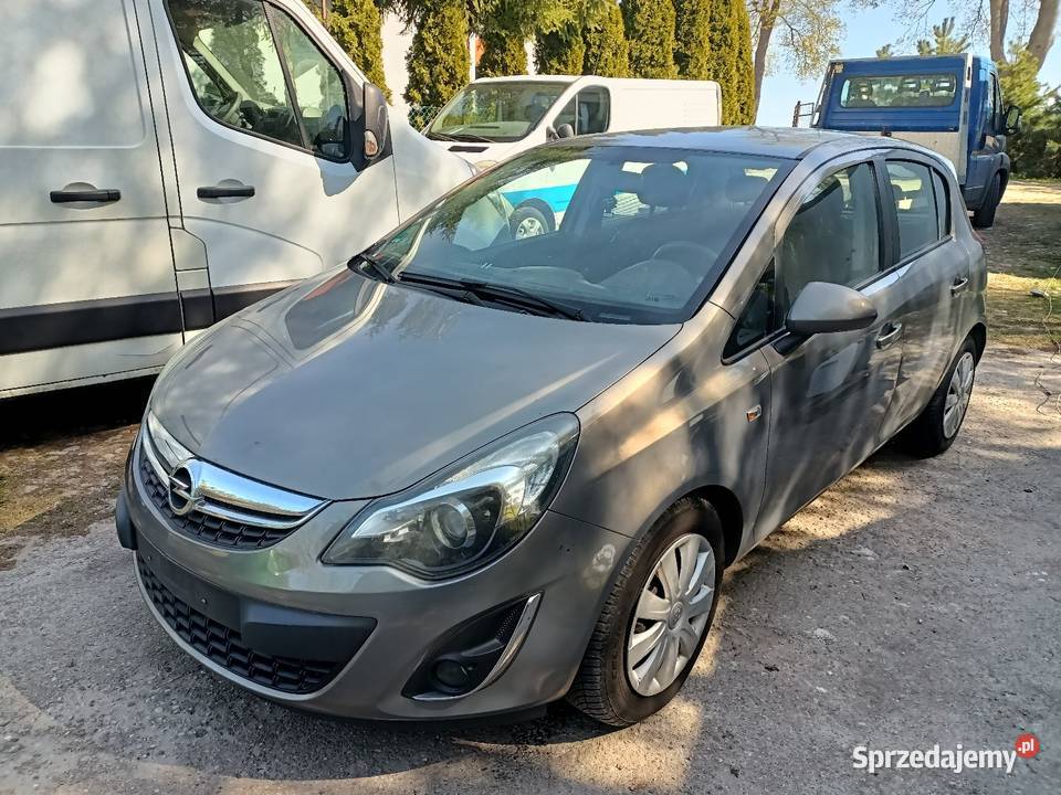 Opel Corsa D lift 14 Benz 2012 klima isofix Kwidzyn sprzedam