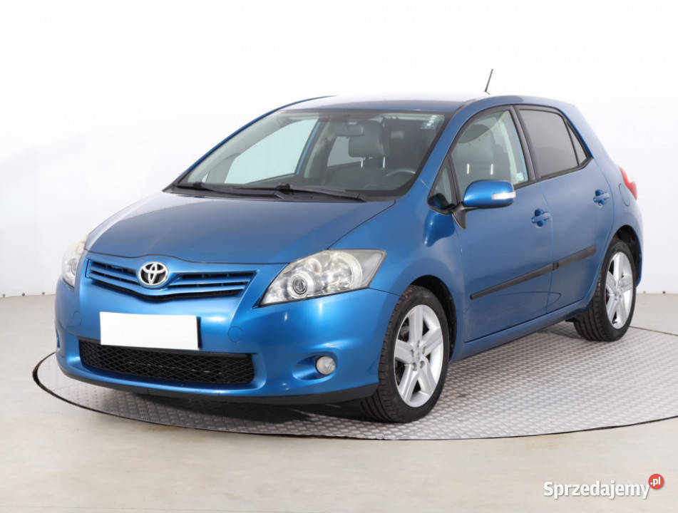 Toyota Auris 16 Valvematic wielofunkcyjna kierownica sprzedam