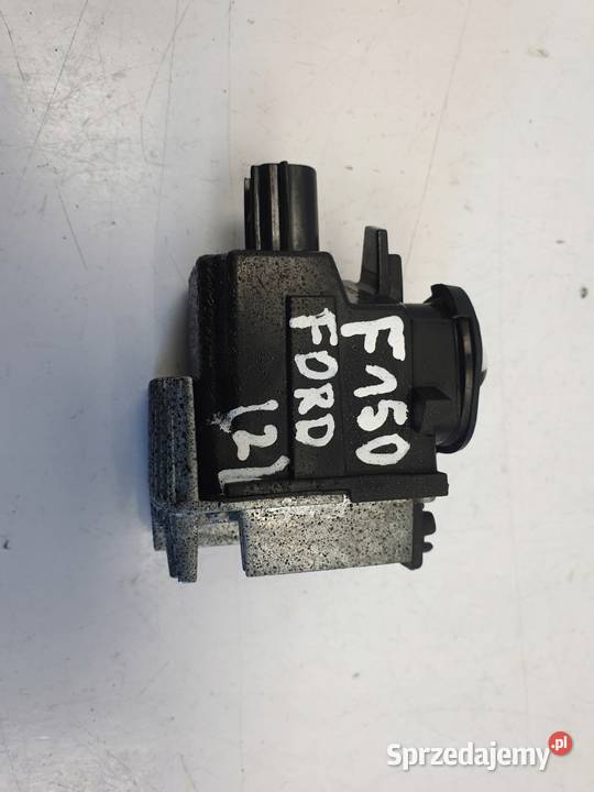 Ford F150 TYLNE ŚWIATŁO COFANIA TYLNEJ KLAPY tył Chełm sprzedam