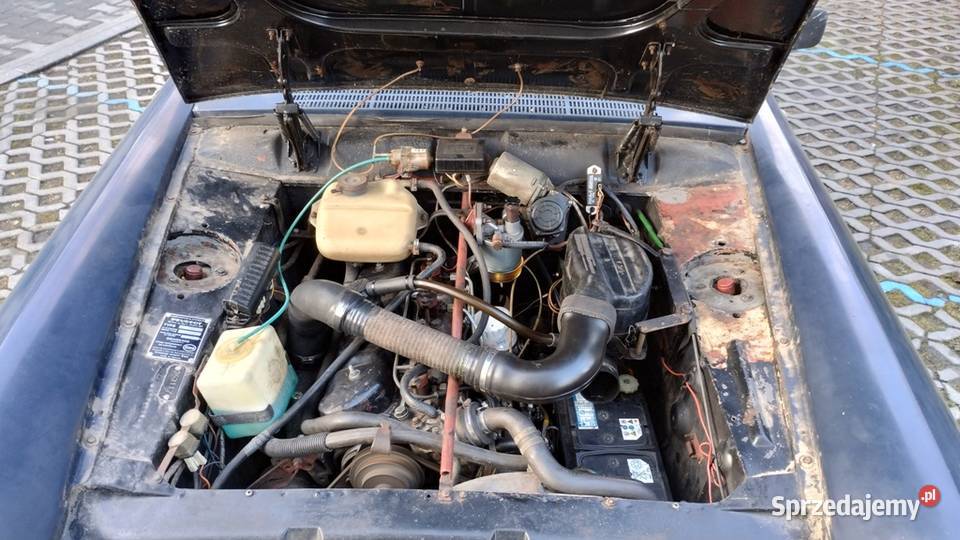 Peugeot 404 ubezpieczonny jeżdżący