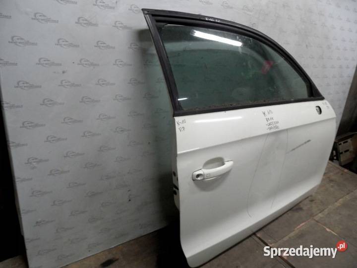 AUDI A1 drzwi prawy przód 180 mikronów świętokrzyskie Kielce