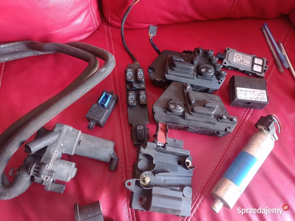 Mercedes w220 s600 zawór wody nagrzewnicy Włocławek