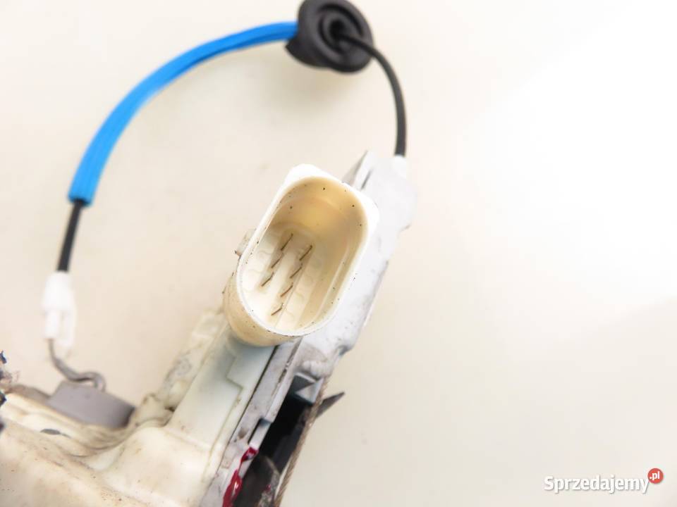 ZAMEK PRAWY PRZEDNI AUDI A4 B8 SEDAN 8J1837016A małopolskie