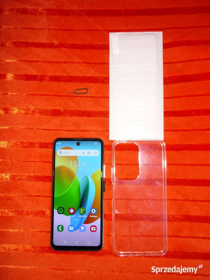 Smartfon HeyxFome H4 Gold Kuleje