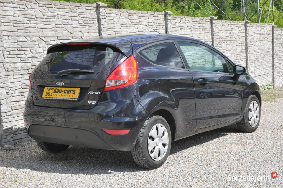 Ford Fiesta 12 60 klima Mk7 2008 Rok produkcji 2010 Samochody osobowe śląskie Dąbrowa Górnicza