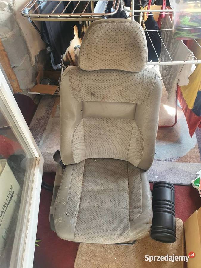 Fotel fotele przednie przód Volvo s70 v70 850 Rok produkcji 1997 Kraków