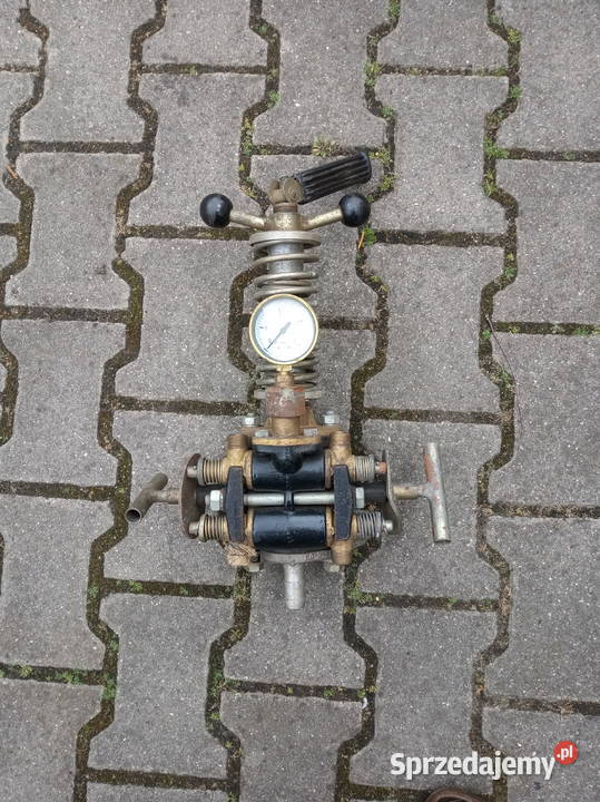 Sprzedam rozdzielacz opryskiwacza Ślęza Termit nieuszkodzony Ogrodnictwo i sadownictwo Skierniewice