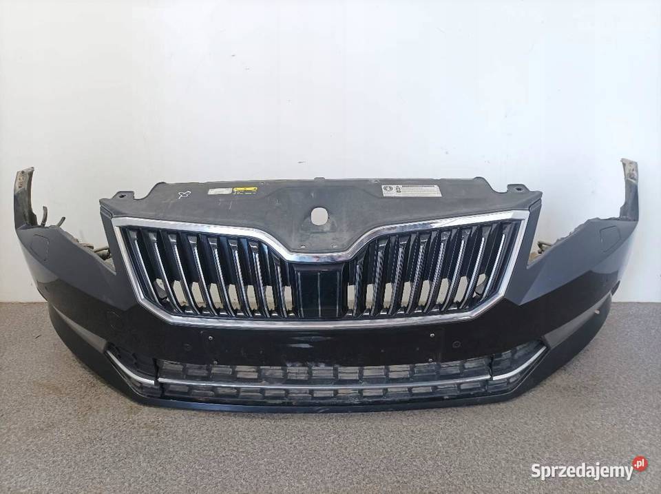 ZDERZAK PRZÓD XENON PDC LF9R Skoda Superb III Części samochodowe