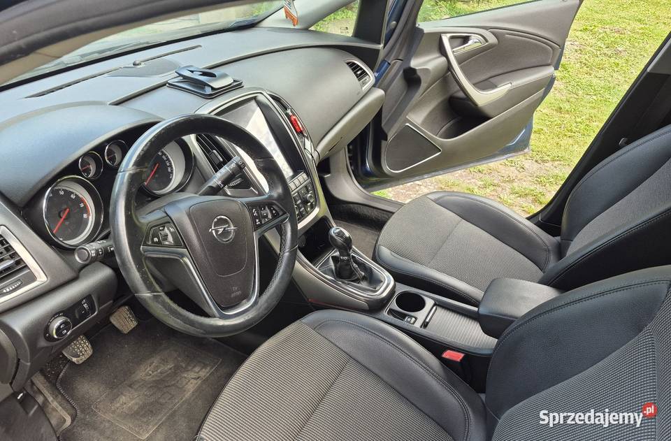 Opel Astra J Cosmo 14 TurboLPG 140 Oryginał Zawiercie