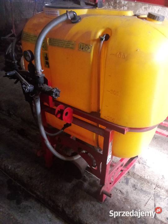 Opryskiwacz400 litrów