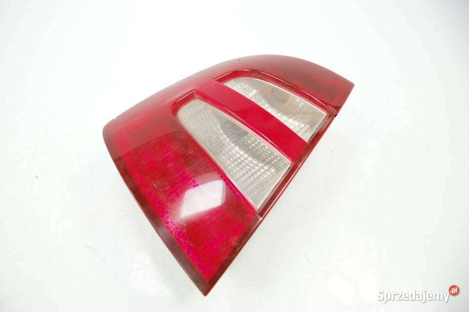 LAMPA LEWA TYŁ SKODA FABIA I 6Y6945 Lipno