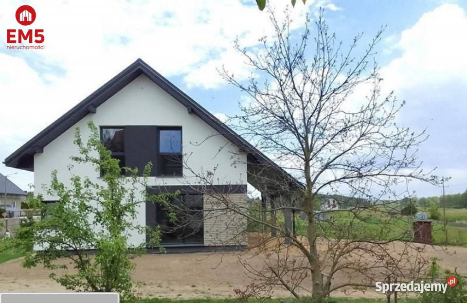 Dom wolnostojący 214 metry Strabla Rok budowy 2023