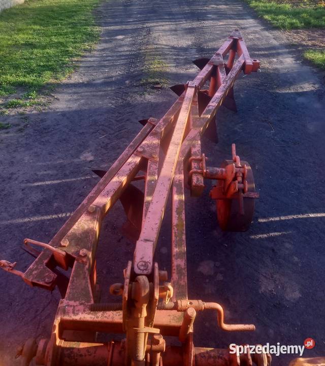 Plug 5 skibowy nieuszkodzony wielkopolskie Dębsko