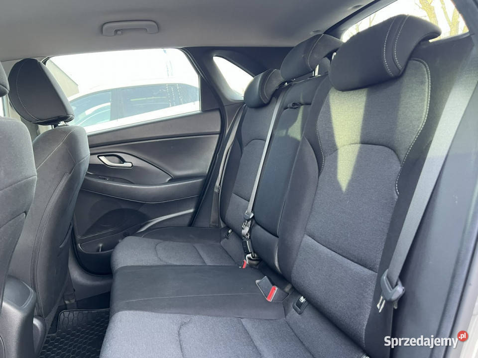 Hyundai i30 15DPI 110 Smart Pakiet Zimowy Salon Piotrków Trybunalski