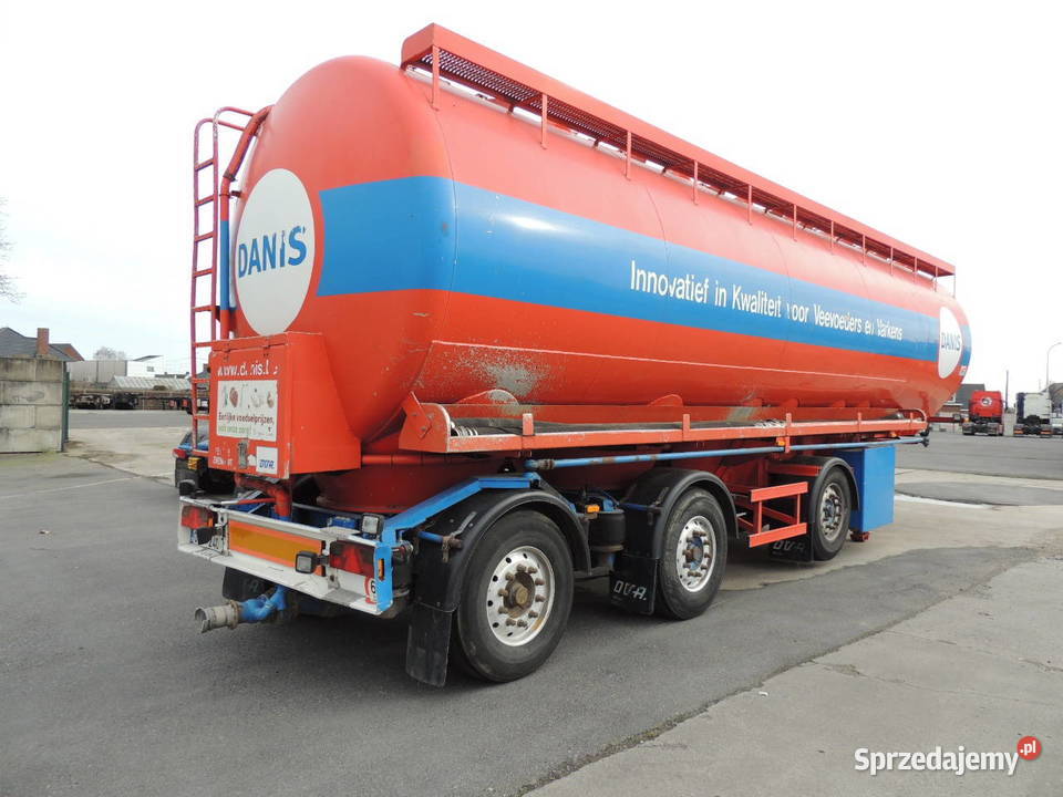 Naczepa komorowa do paszy mazowieckie Warszawa