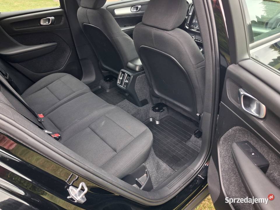 Volvo XC40 2019 20TDI automat sprowadzony