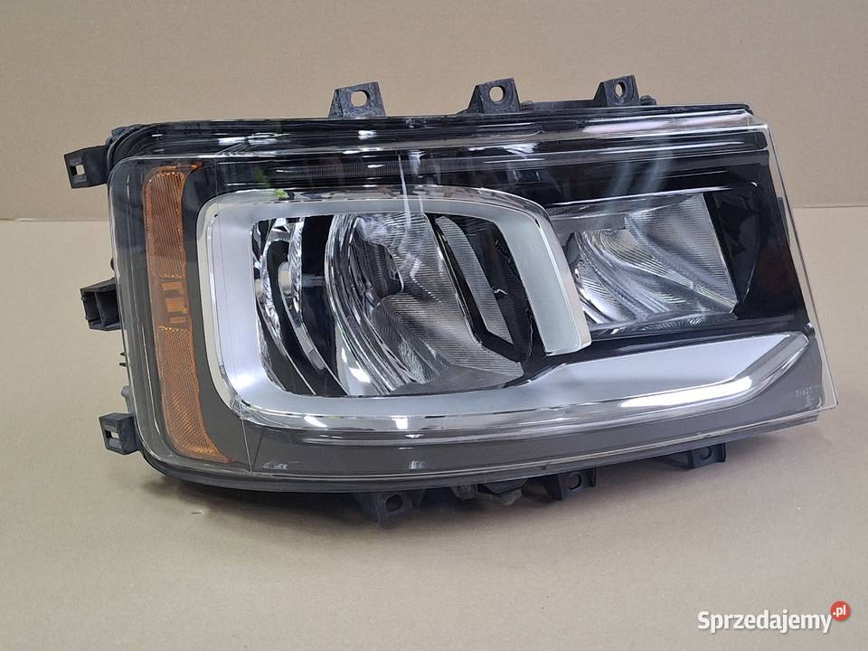 SCANIA R S REFLEKTOR FULL LED PRAWY LAMPA PRAWA Lampy przednie Bieleń sprzedam