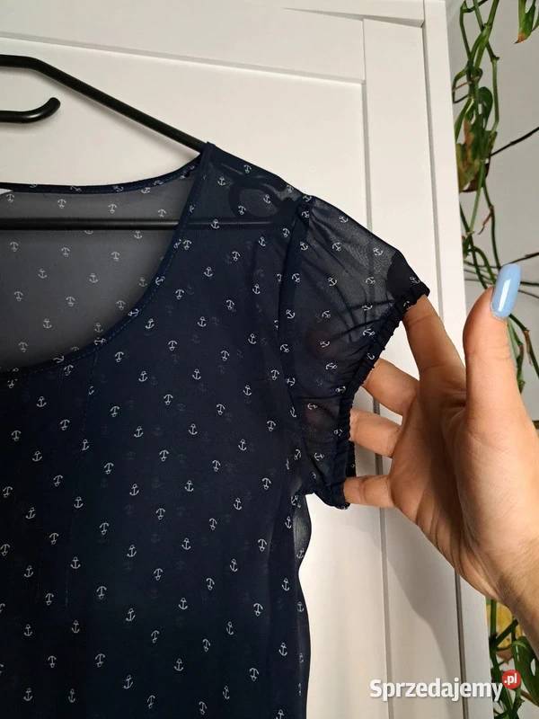 Granatowa zwiewna bluzka z kotwicami rozmiar S krótki Trąbki Wielkie