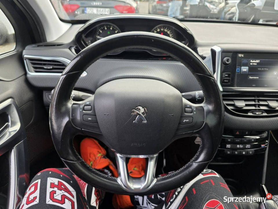 Peugeot 2008 12 Benzyna 110 LED Panorama centralny zamek Słupsk