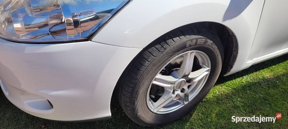 Toyota Auris Auris Łagów