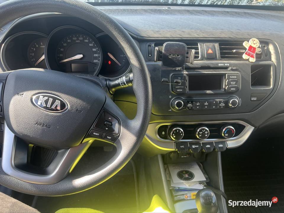 KIA RIO 2013 11 crdi poldki salon 115 wielofunkcyjna kierownica Pyskowice sprzedam