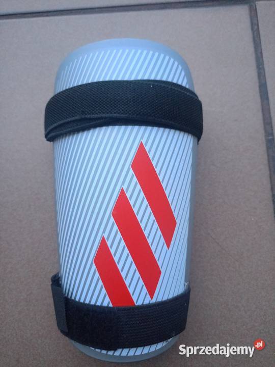 Używane ochraniacze piłkarskie Lasek sprzedam