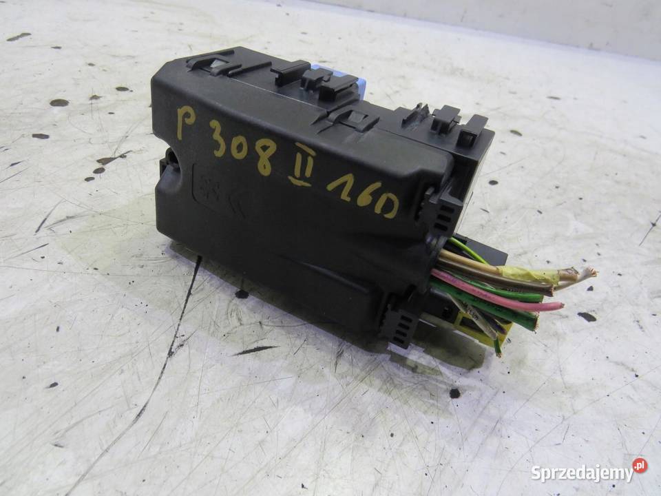 PUSZKA SKRZYNKA BEZPIECZNIKÓW 16 eHDI PEUGEOT sprzedam