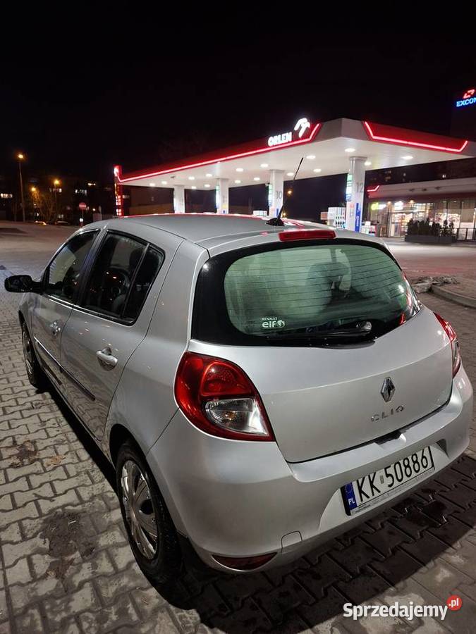 Renault Clio III 12 TCe 101 Rok produkcji 2009 Kraków