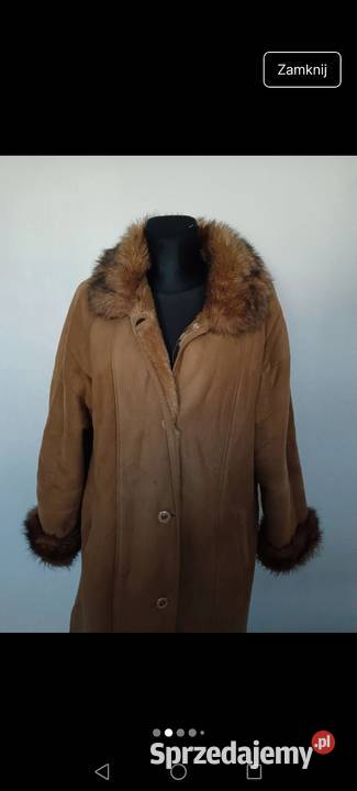 Płaszcz ocieplany kożuszkiem zapinany na guziki Krosno