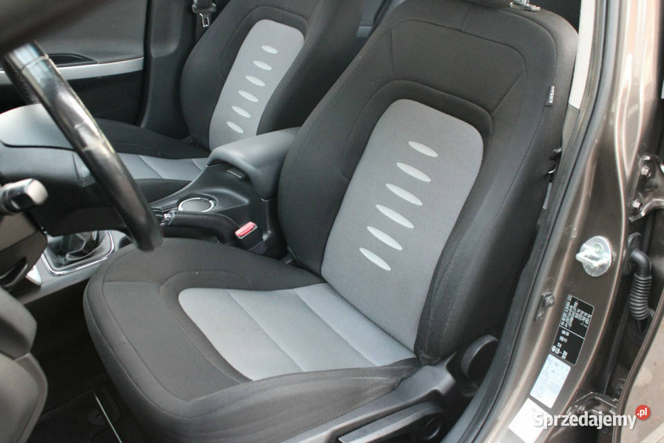 Kia Ceed PREMIUMOrglakierMaly przebiegSuper Gliwice