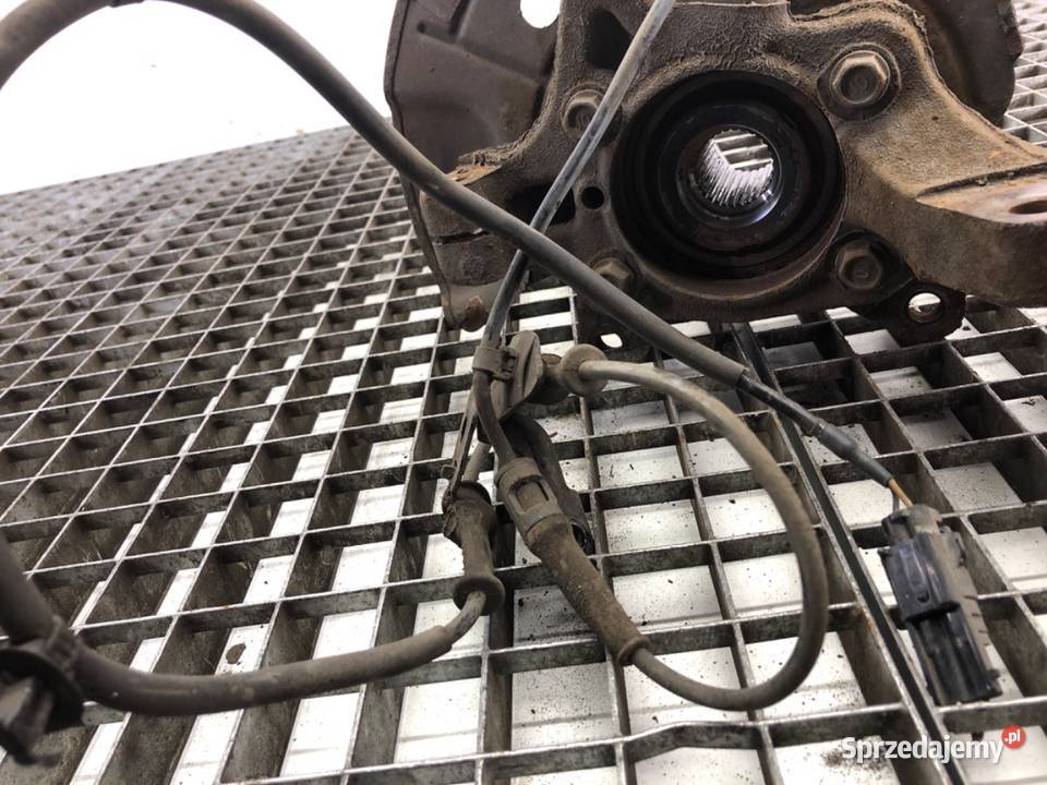 ZWROTNICA LEWY PRZÓD HYUNDAI i40 17 141