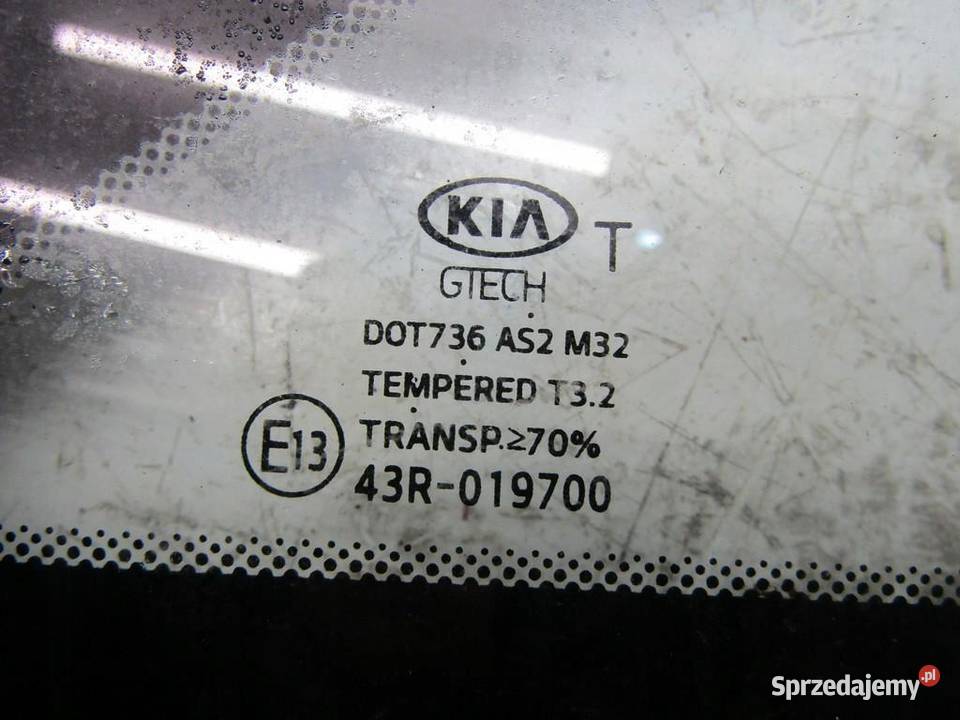 SZYBA KAROSERYJNA PRAWY TYŁ TYLNA KIA CEED III