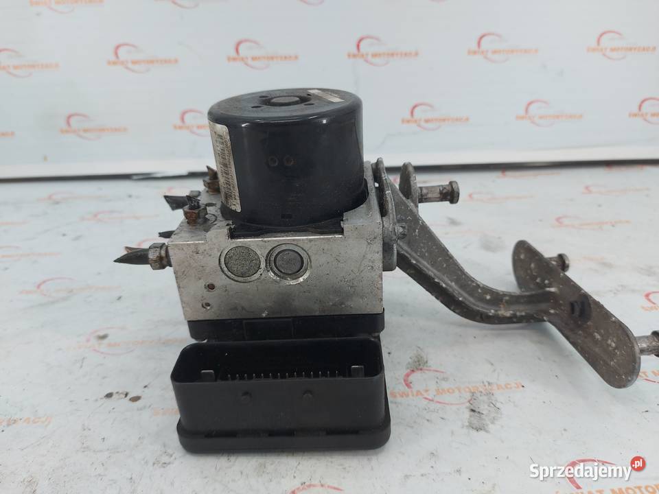 MERCEDES C KLASA S204 W204 18B 08r pompa ABS osobowe Kielce