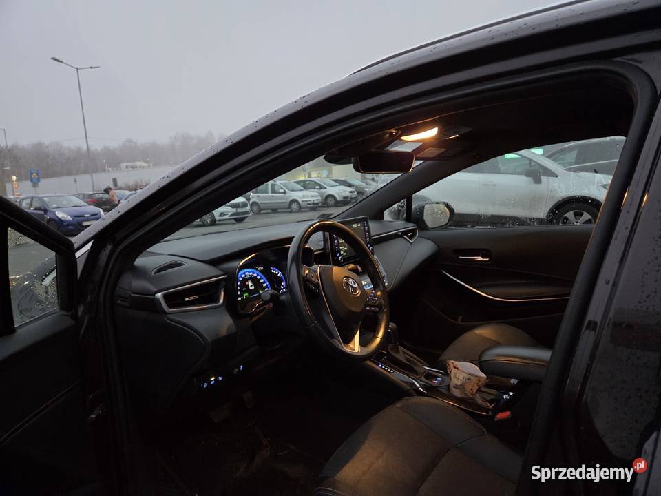 Toyota Corolla Hybrid 2021 18 Jaworzno sprzedam