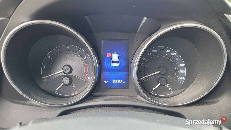 Toyota Auris 16 LPG kombi 2016 MP3 Łaziska Górne sprzedam
