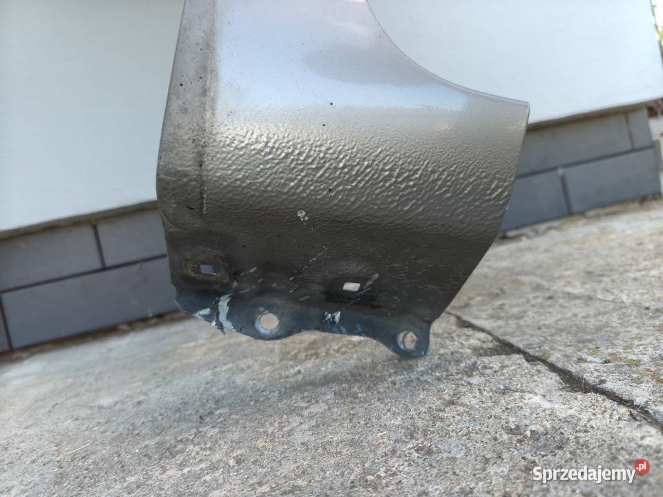 Toyota Auris II 2014 błotnik lewy Łódź sprzedam