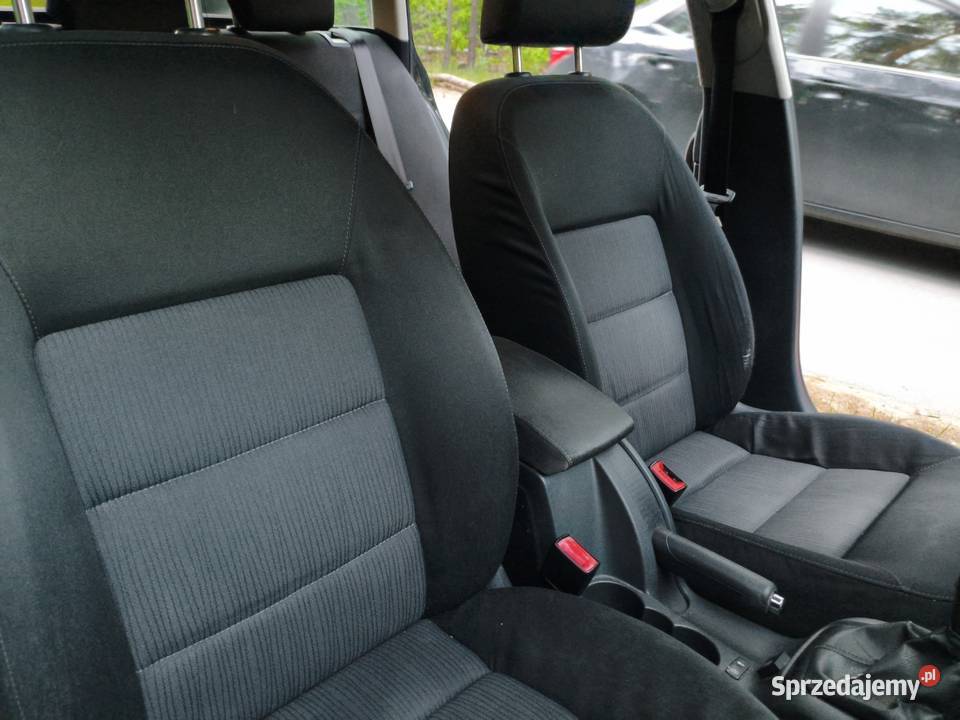 Skoda Octavia 2 kombi 16 102 gaz mazowieckie Józefów