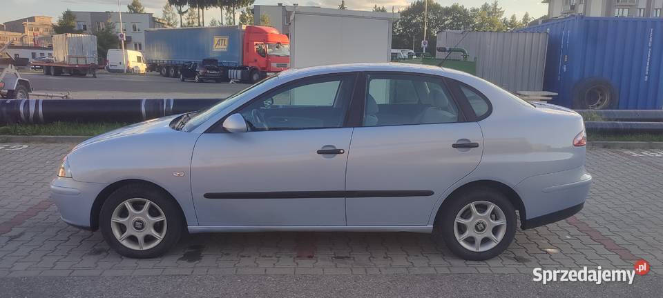 SEAT CORDOBA 14 51 klimasuper stan z Niemiec Rok produkcji 2004 Krosno