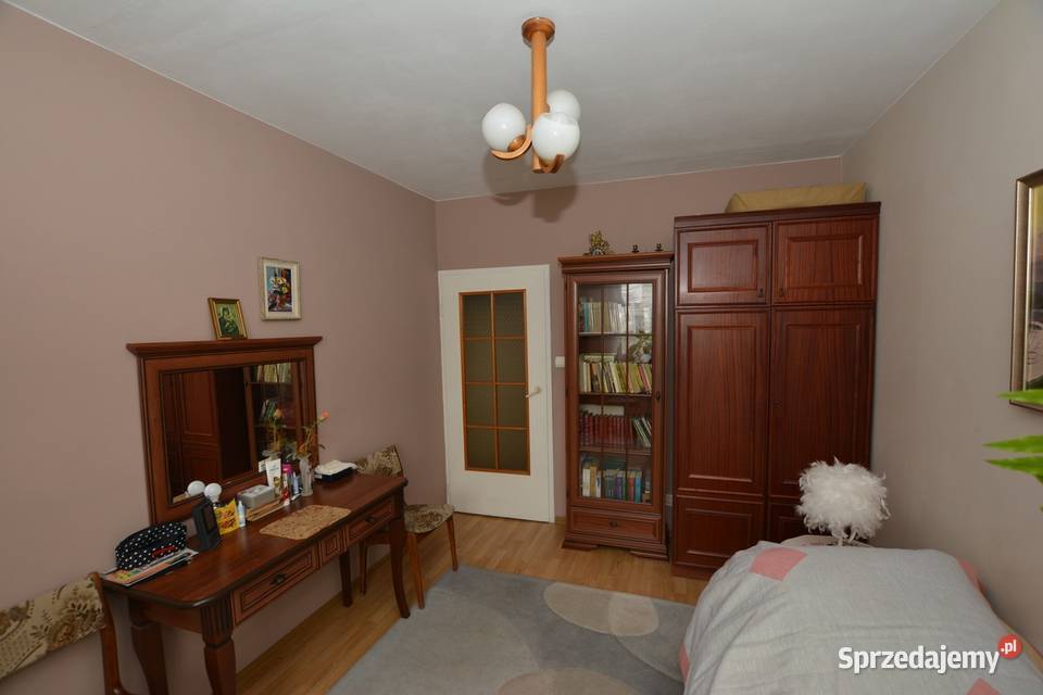 Ciepłe rozkładowe mieszkanie M4 68m Łódź Zarzew piwnica sprzedam