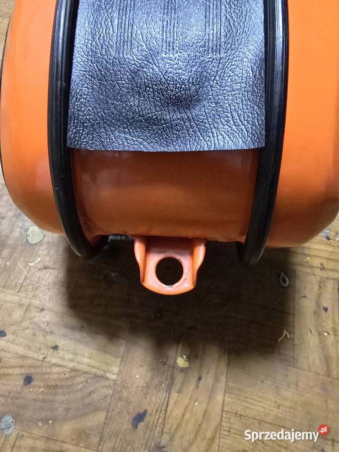 Zbiornik wsk 125 Złoczew