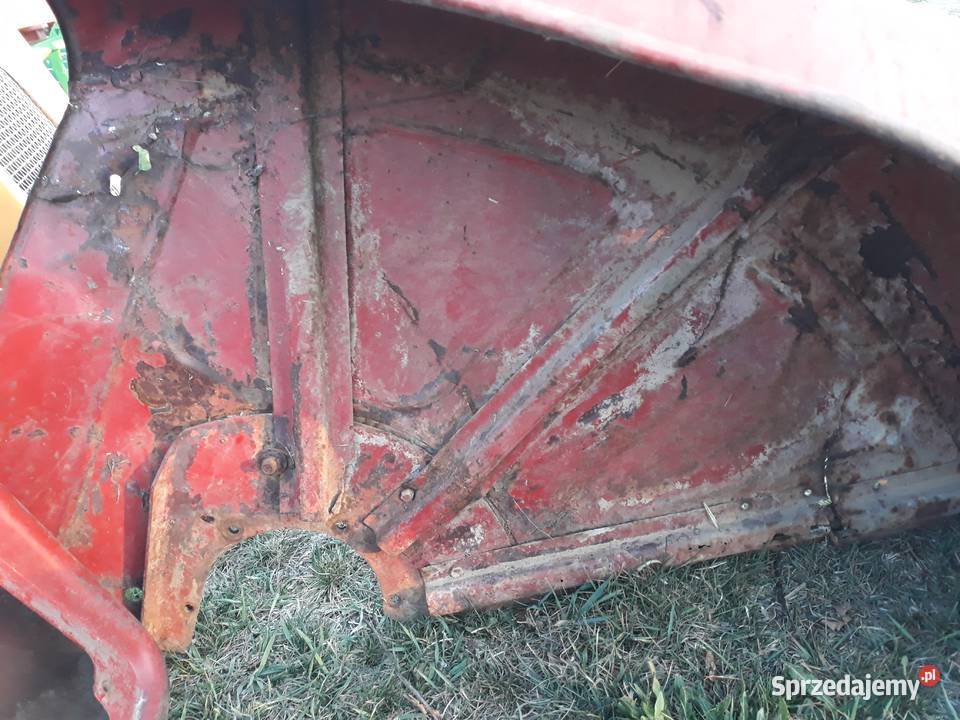 Błotniki Ursus C360 Bucze