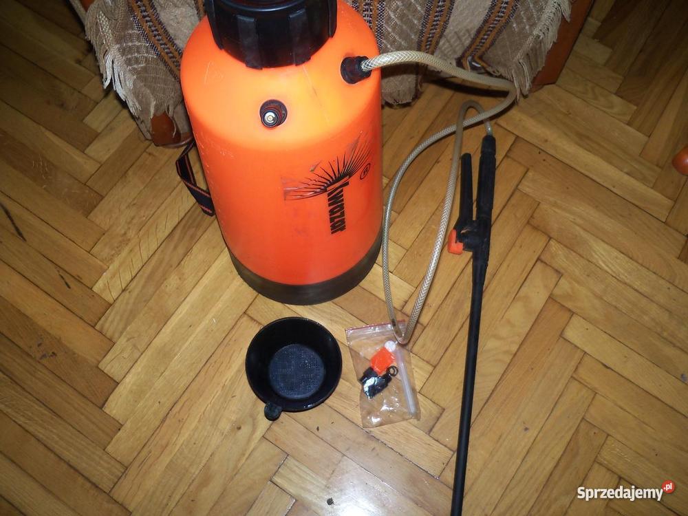 OPRYSKIWACZ CISNIENIOWY RĘCZNY KWAZAR 9LITRÓW