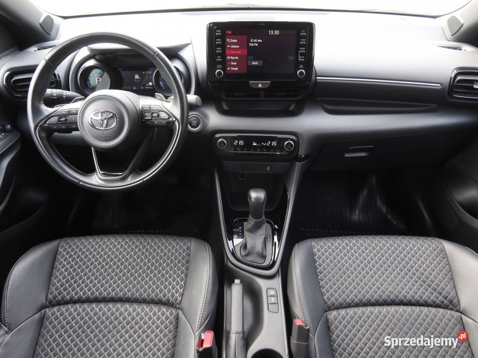 Toyota Yaris 15 VVTi skórzana tapicerka Yaris śląskie Katowice